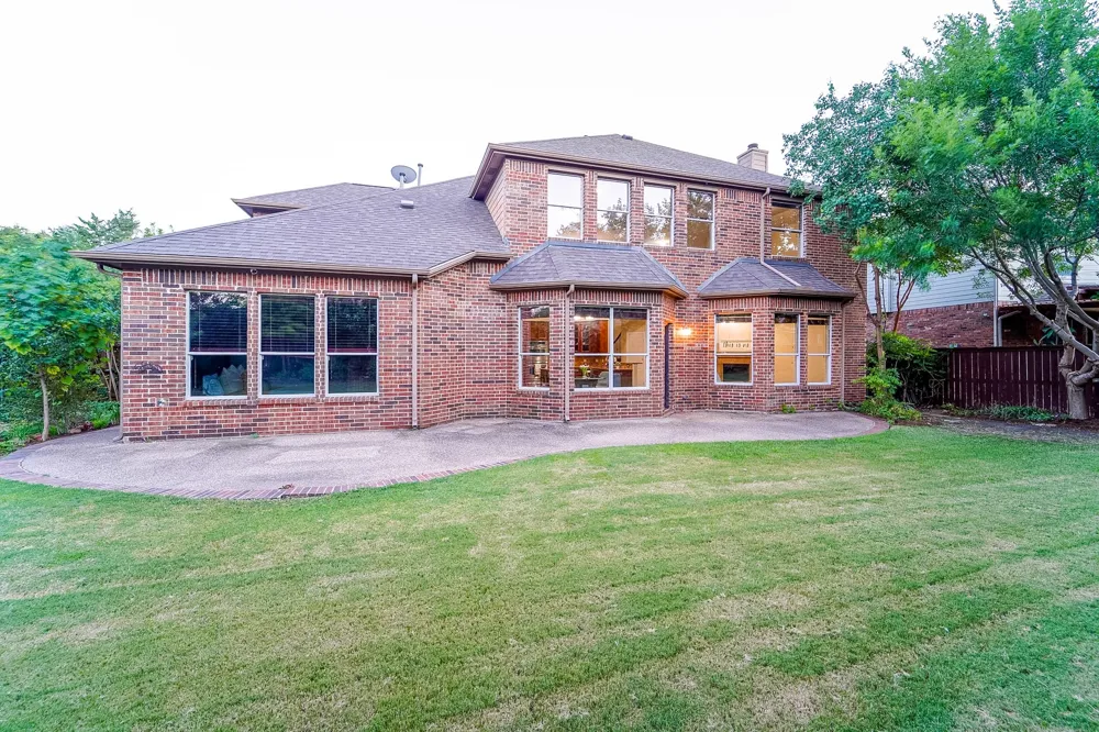 924 Brentwood Drive Murphy, TX 75094