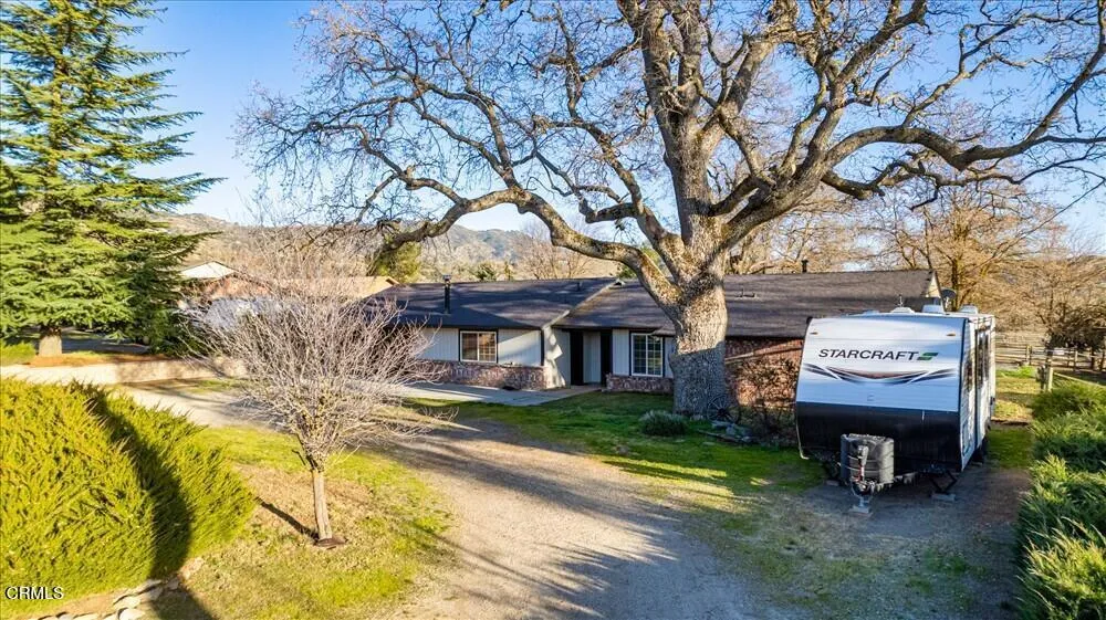 28050 Black Gold Way Tehachapi, CA 93561