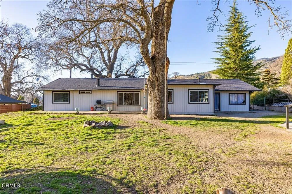 28050 Black Gold Way Tehachapi, CA 93561