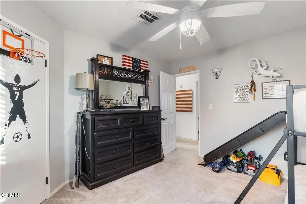 28050 Black Gold Way Tehachapi, CA 93561