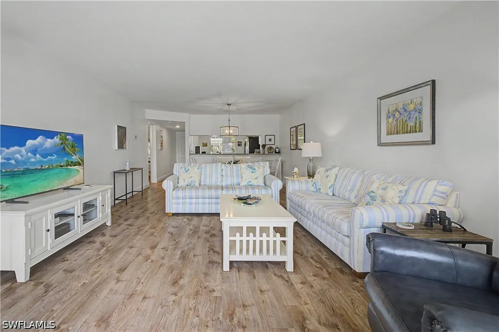 Dennis Circle #F103 Naples, FL 34104
