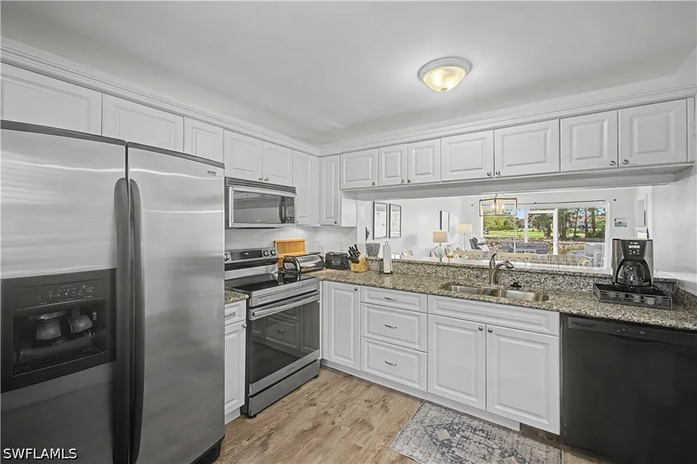 Dennis Circle #F103 Naples, FL 34104