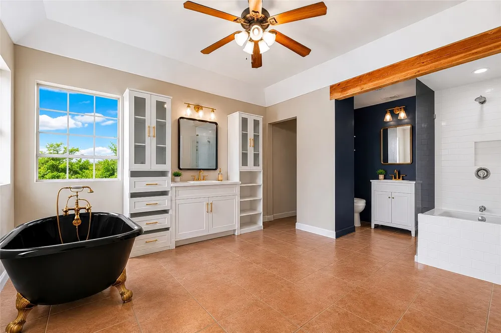 358 Easley Road Smithville, TX 78957
