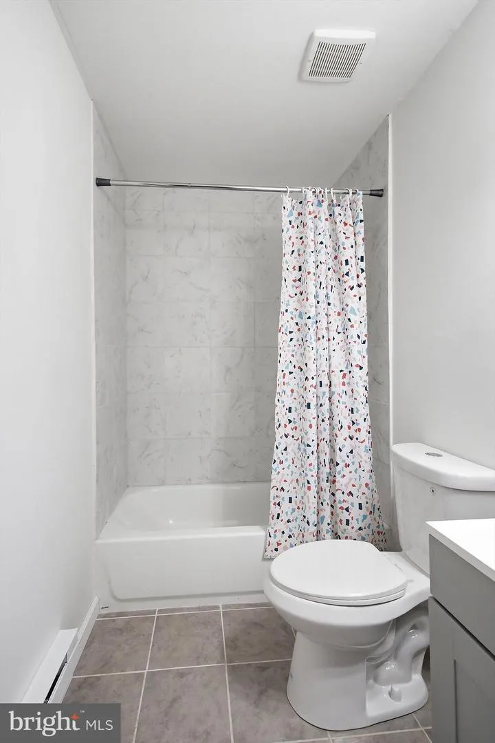 37 SYCAMORE ROAD Manahawkin, NJ 08050
