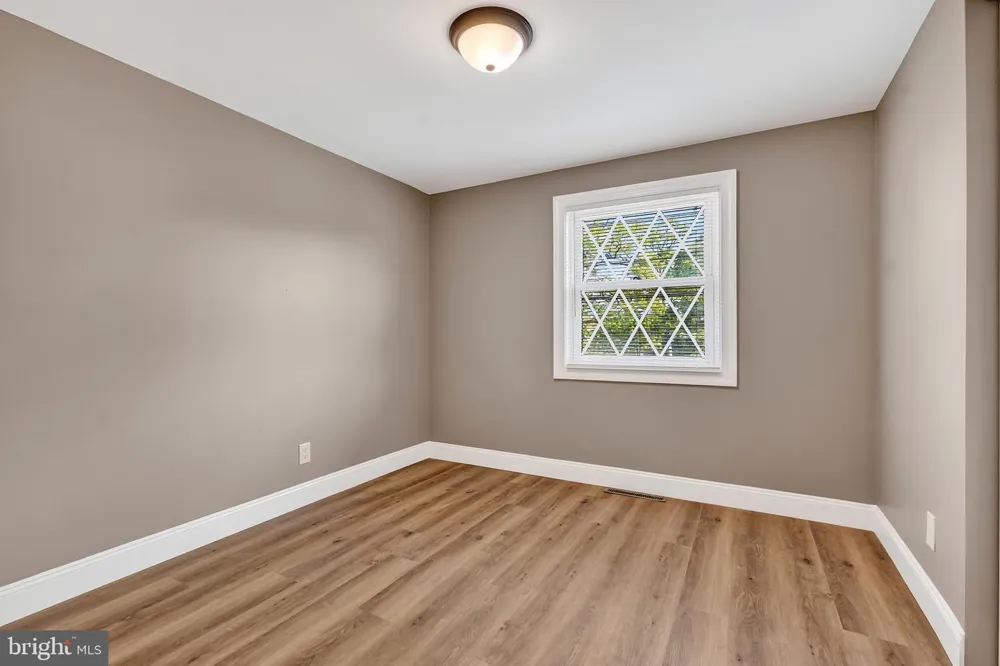 314 W SOMERDALE ROAD Somerdale, NJ 08083