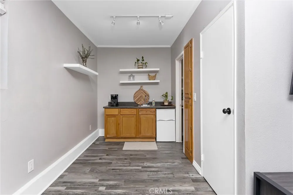 1235 W Cypress Redlands, CA 92373