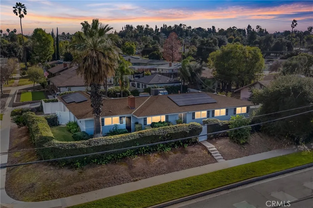 1235 W Cypress Redlands, CA 92373