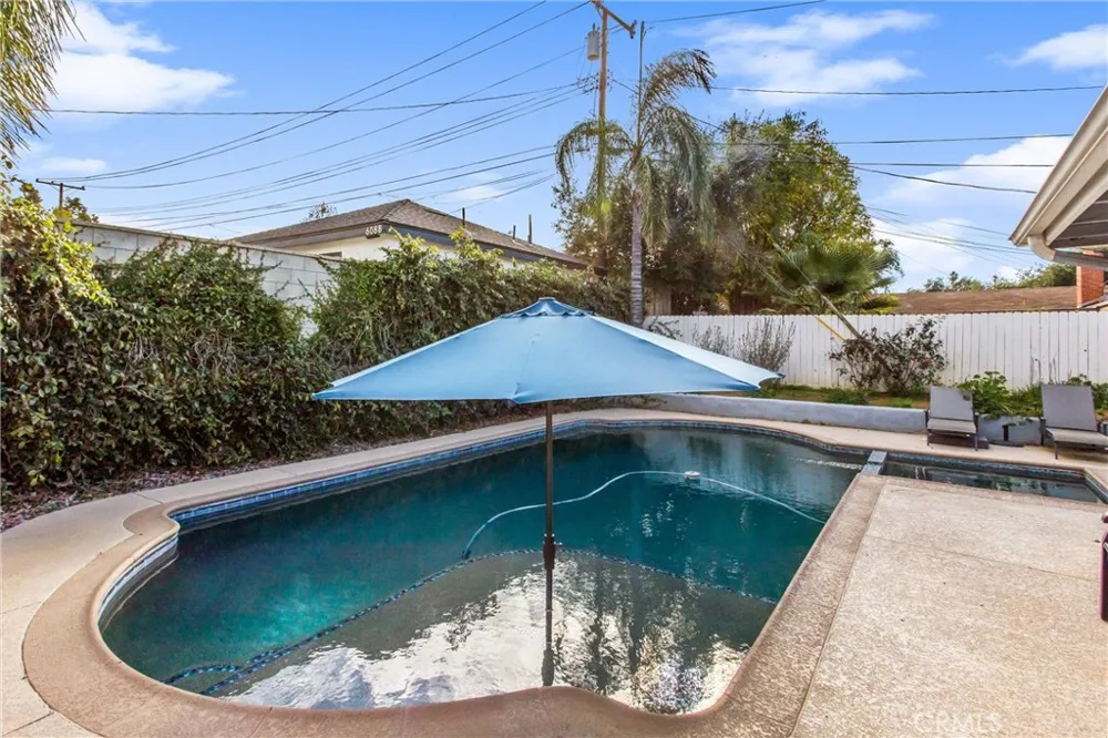 1235 W Cypress Redlands, CA 92373