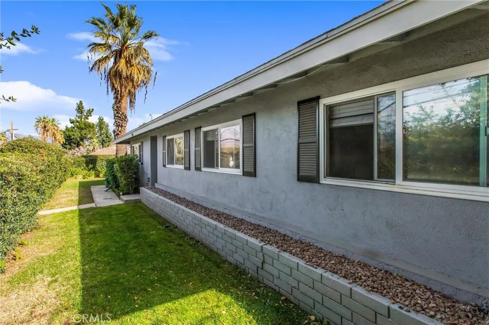 1235 W Cypress Redlands, CA 92373