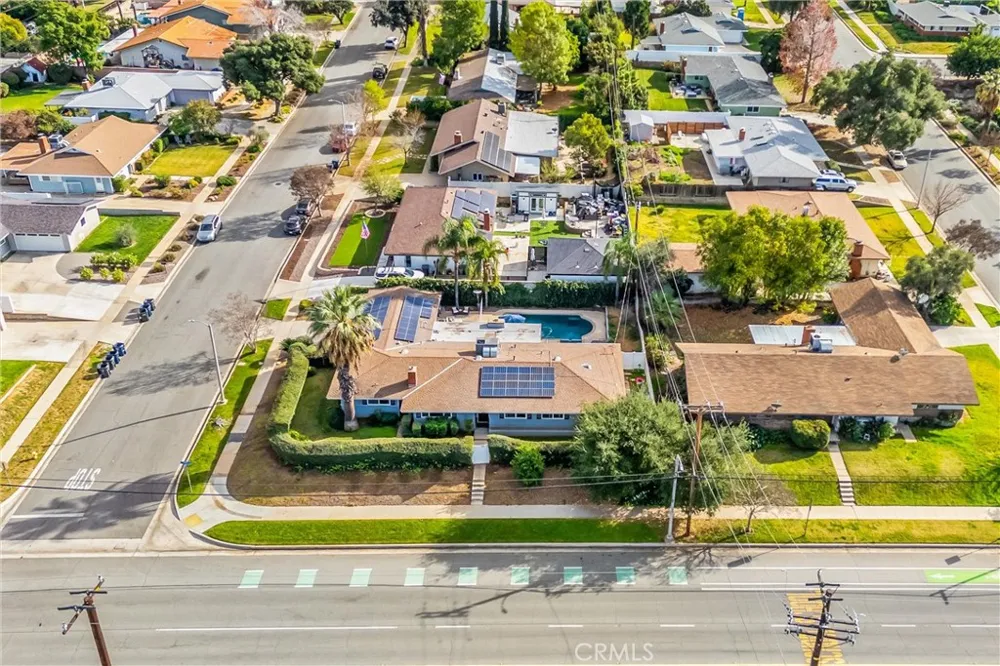 1235 W Cypress Redlands, CA 92373