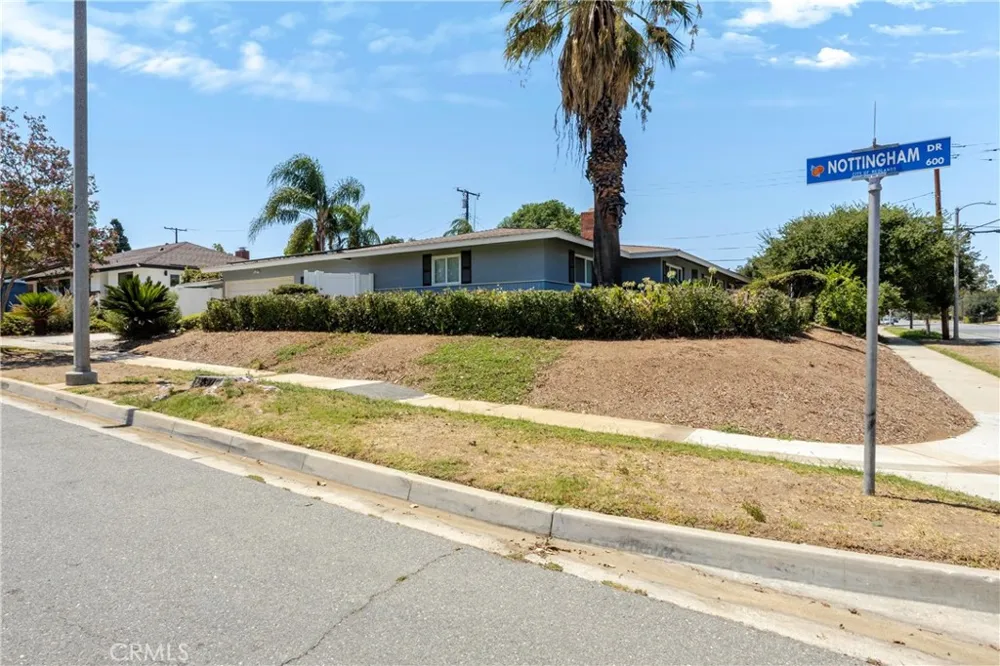 1235 W Cypress Redlands, CA 92373