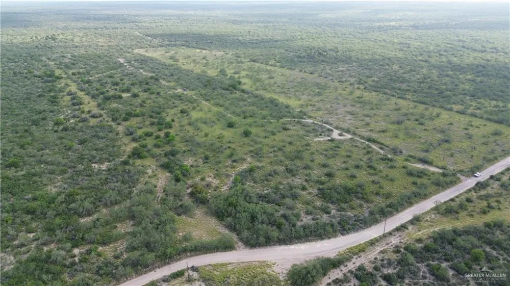 000 Alejandrenas Road Zapata, TX 78076