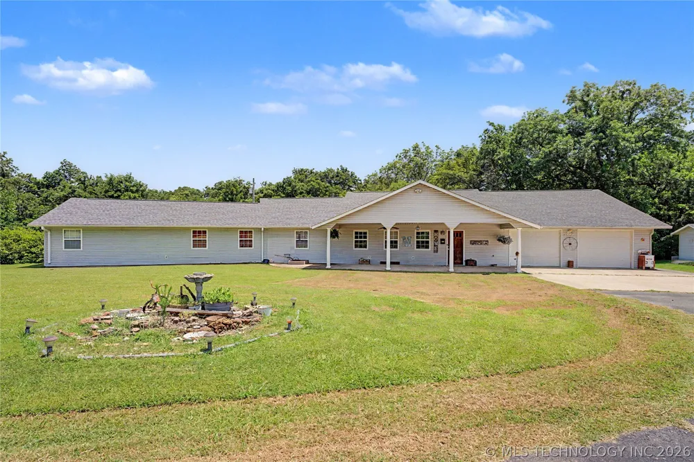 3674 E 520 Pryor, OK 74361