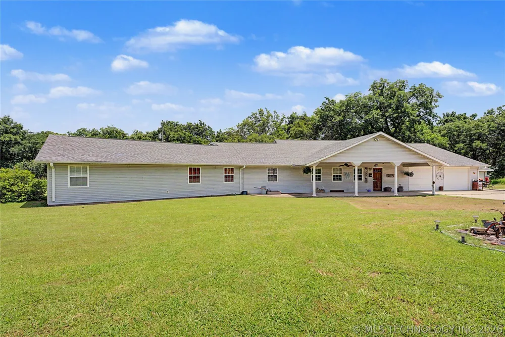 3674 E 520 Pryor, OK 74361
