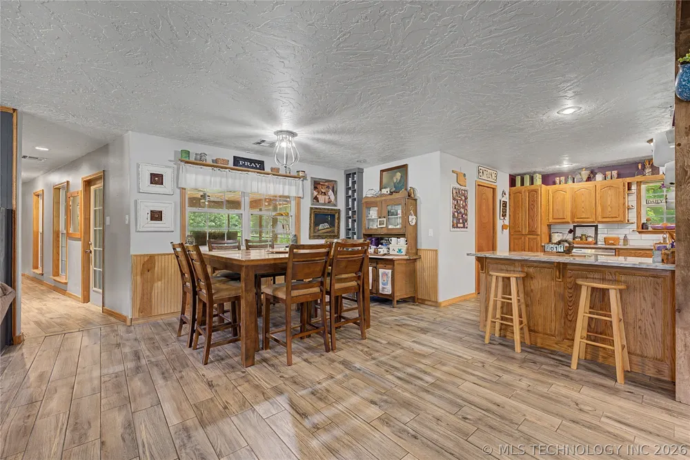 3674 E 520 Pryor, OK 74361