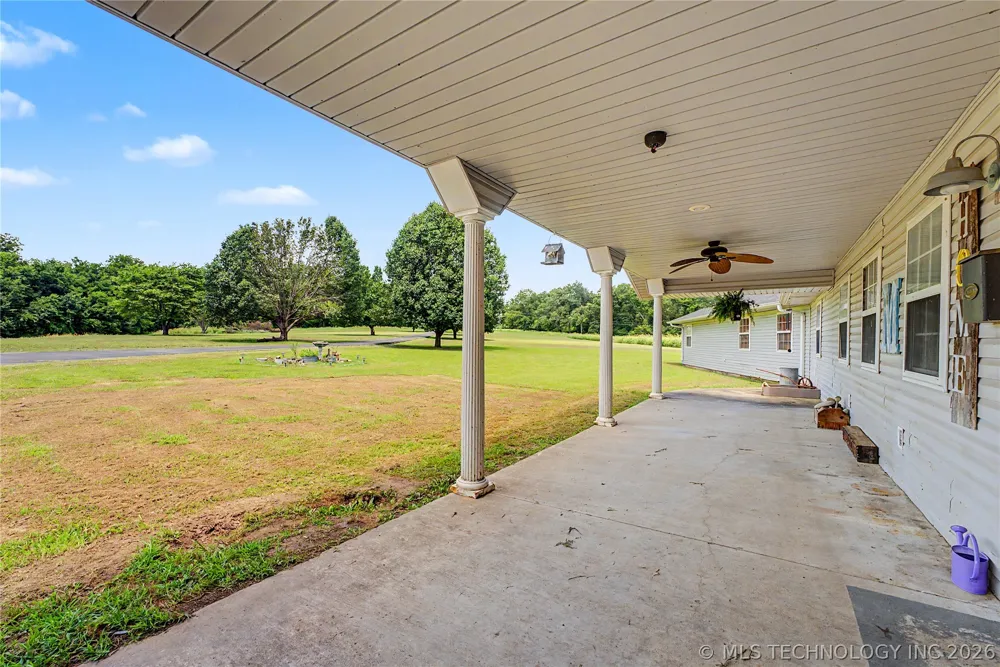 3674 E 520 Pryor, OK 74361
