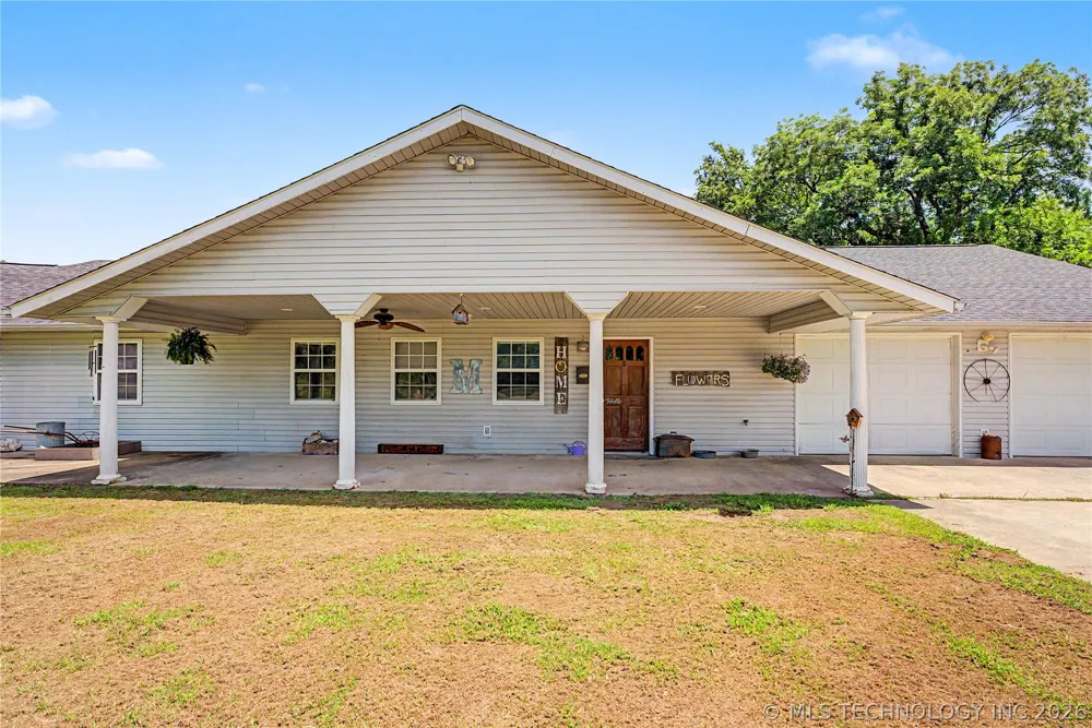 3674 E 520 Pryor, OK 74361