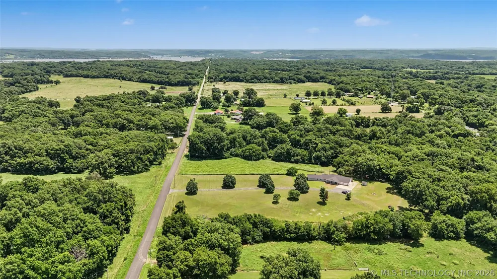 3674 E 520 Pryor, OK 74361
