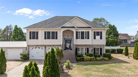 109 Canyon Ct Court