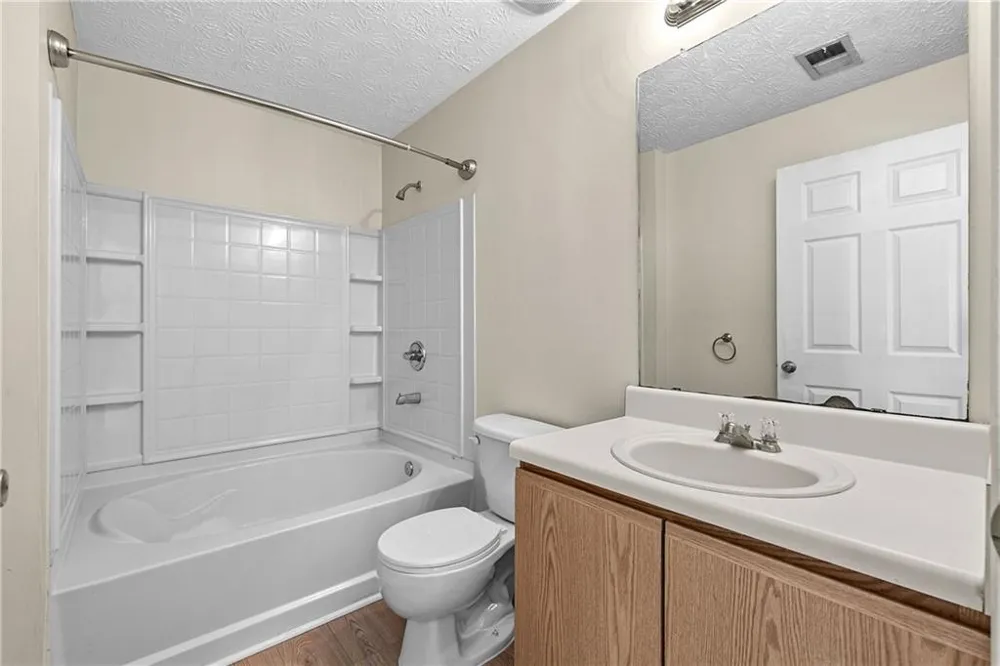 1202 Fairington Village Drive Lithonia, GA 30038