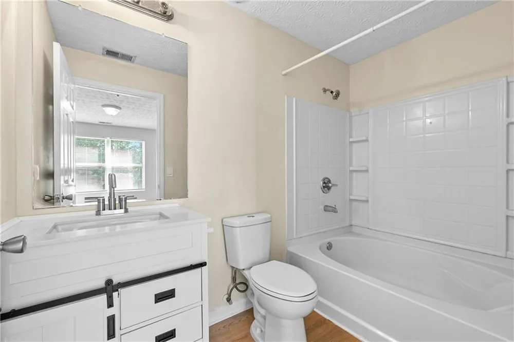 1202 Fairington Village Drive Lithonia, GA 30038