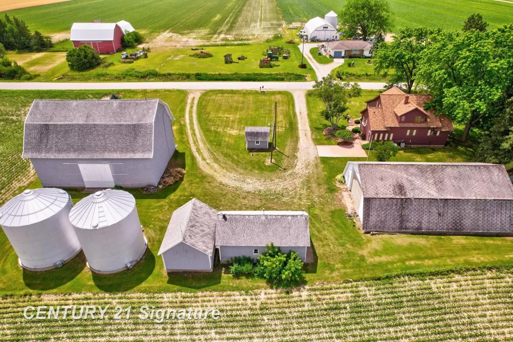 7820 W Darbee Road Gilford Township, MI 48733