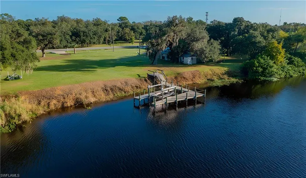 395 Old County Road 78 Labelle, FL 33935