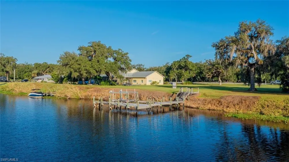395 Old County Road 78 Labelle, FL 33935