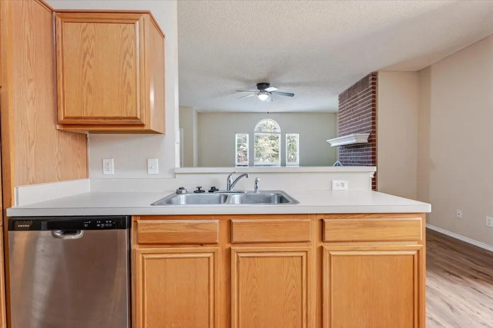 406 Redbud Lane Tolar, TX 76476