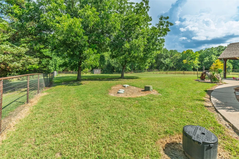 239 County Road 4105 Bonham, TX 75418