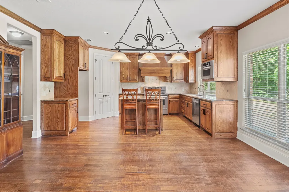 239 County Road 4105 Bonham, TX 75418