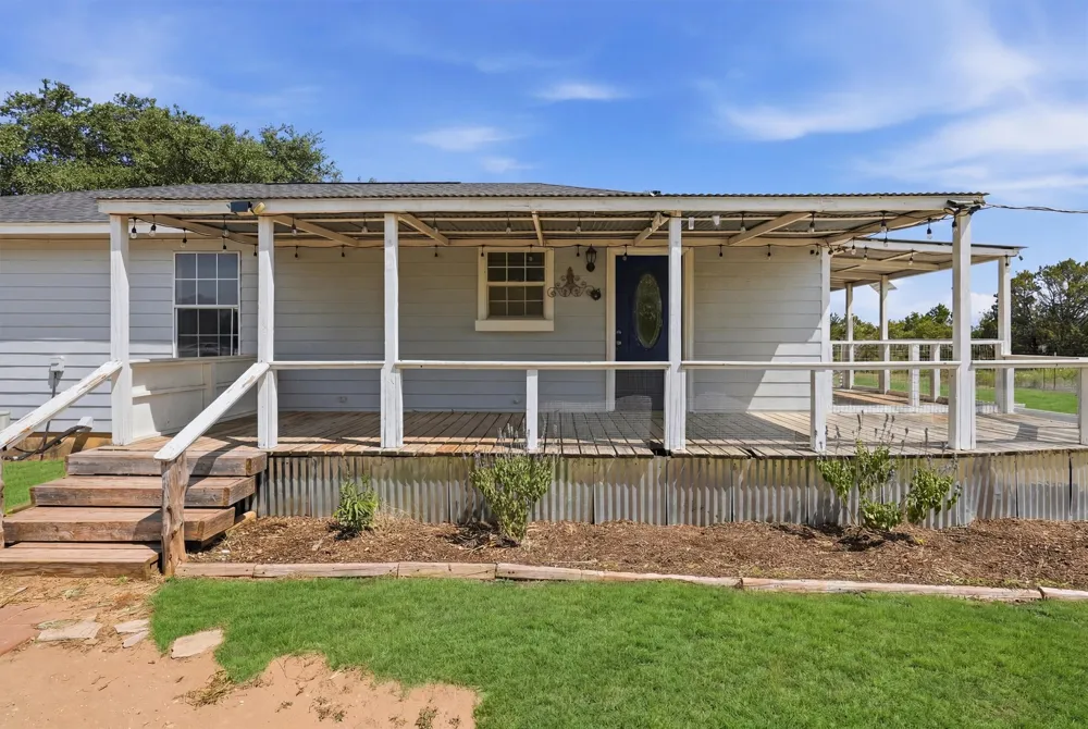7801 Wd Court Lipan, TX 76462
