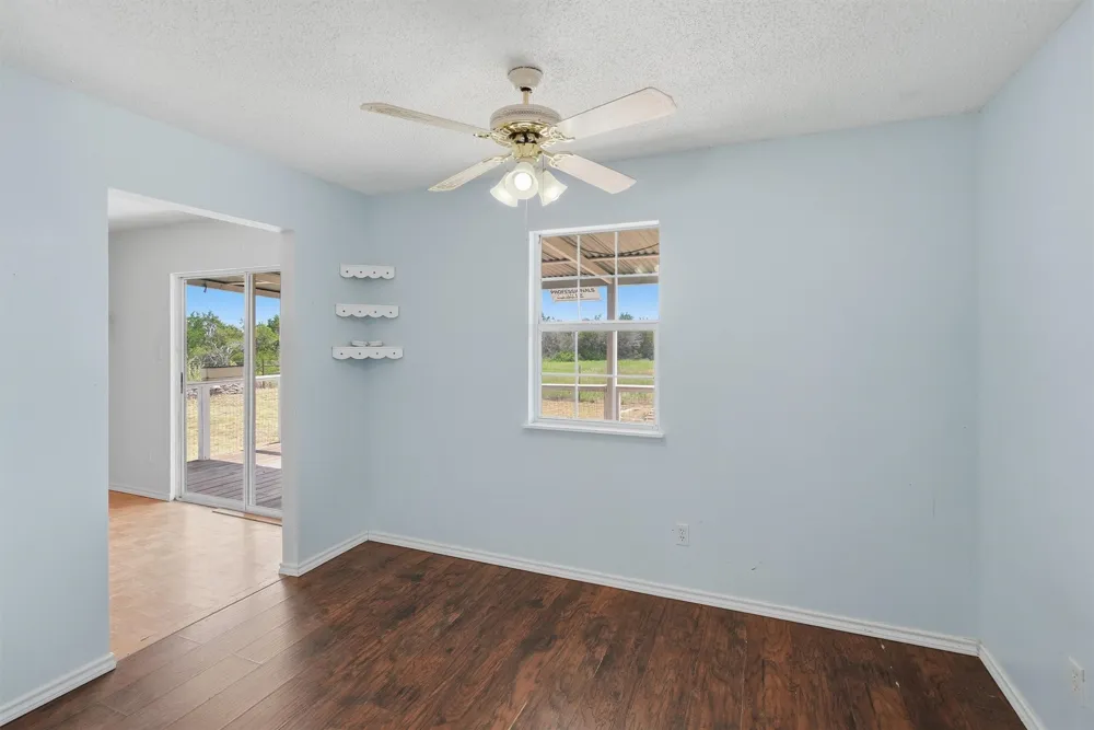 7801 Wd Court Lipan, TX 76462