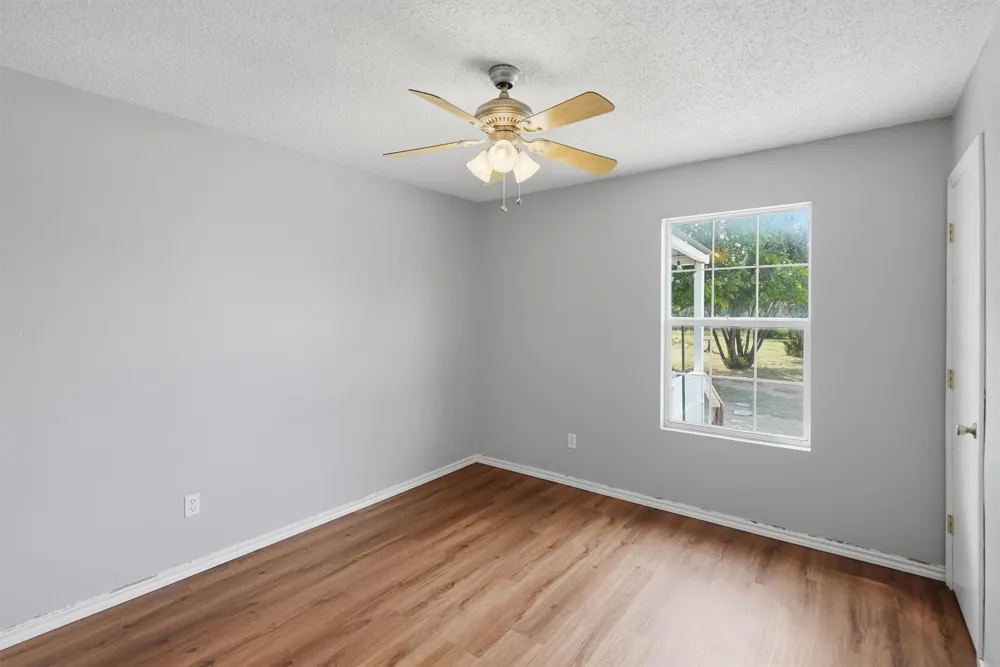 7801 Wd Court Lipan, TX 76462