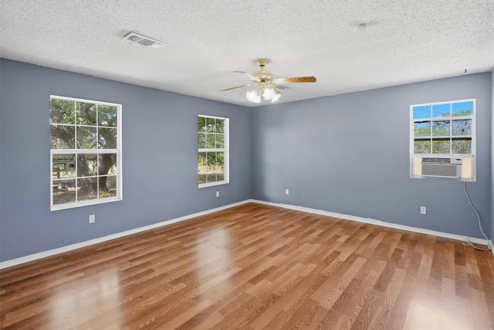 7801 Wd Court Lipan, TX 76462