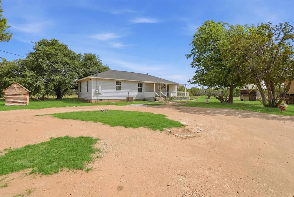 7801 Wd Court Lipan, TX 76462