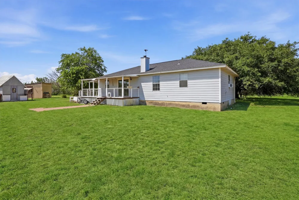 7801 Wd Court Lipan, TX 76462