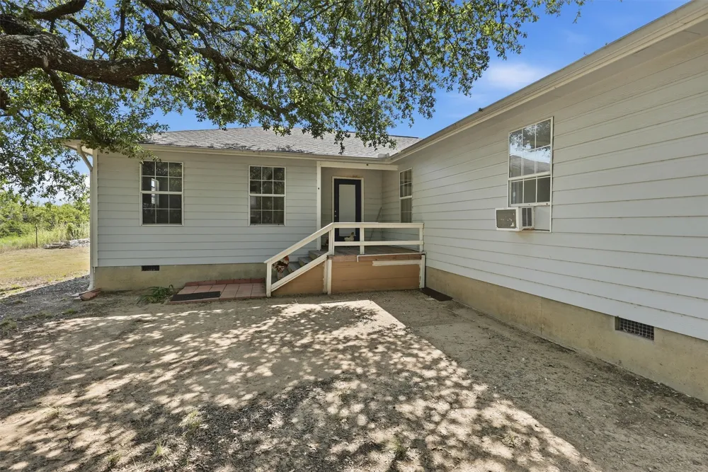 7801 Wd Court Lipan, TX 76462