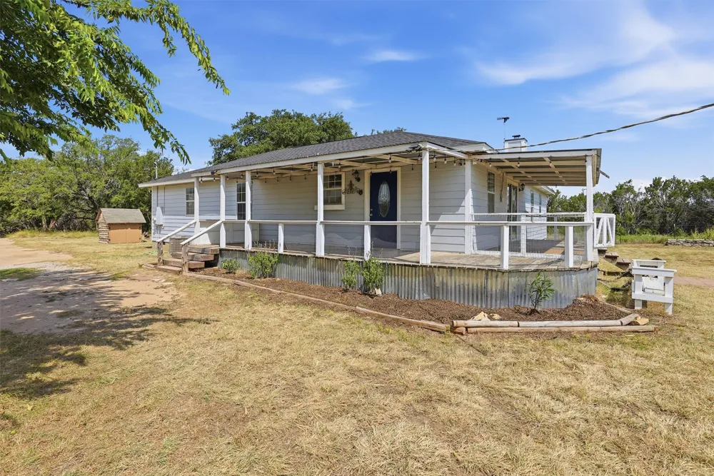 7801 Wd Court Lipan, TX 76462