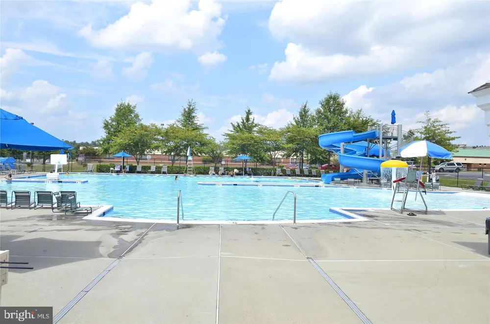 25915 KIRKWOOD SQUARE Chantilly, VA 20152