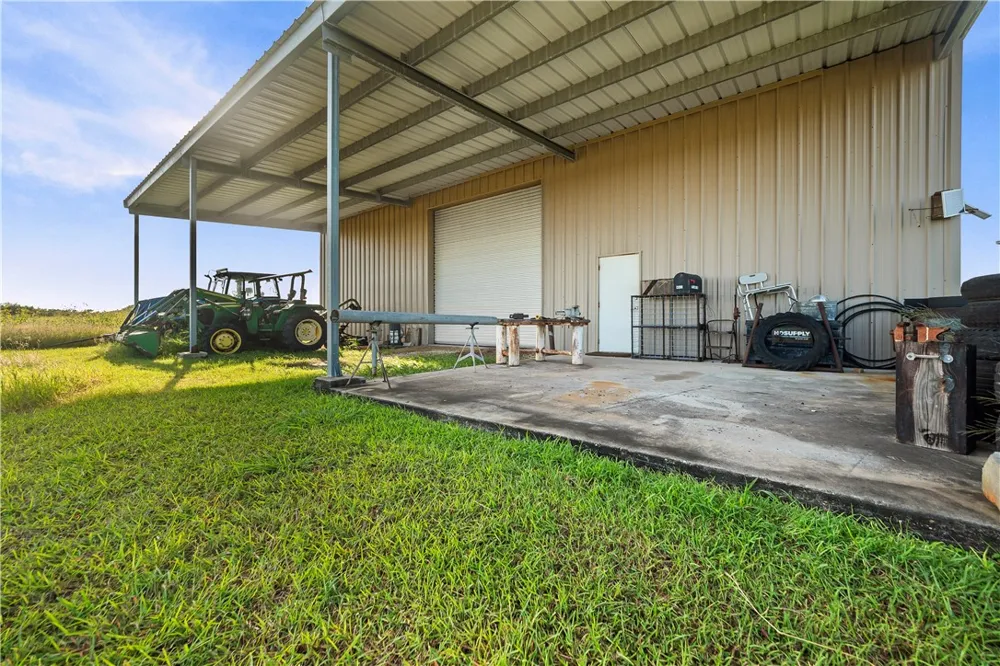 CR1196 Sinton, TX 78387