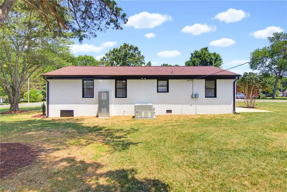 725 Forest Drive Gibsonville, NC 27249