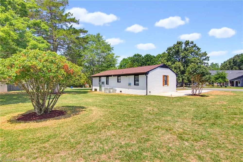 725 Forest Drive Gibsonville, NC 27249