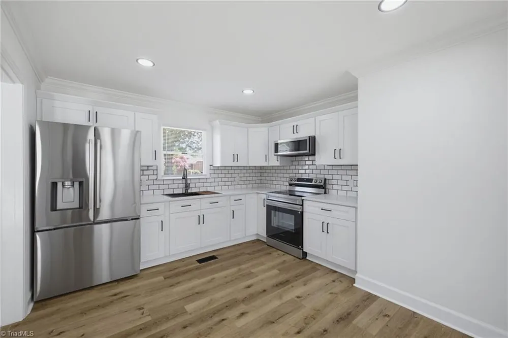 725 Forest Drive Gibsonville, NC 27249