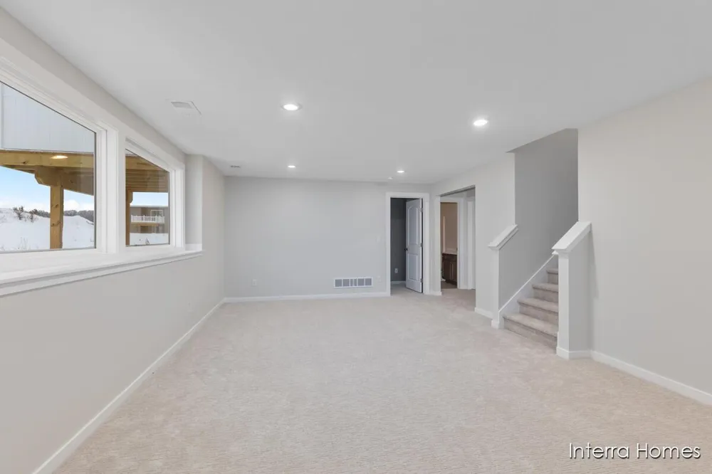 97 SW Fireside Drive SW #13 Walker City, MI 49534