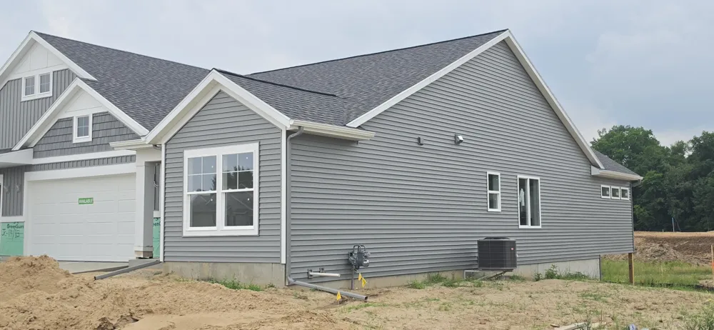 97 SW Fireside Drive SW #13 Walker City, MI 49534