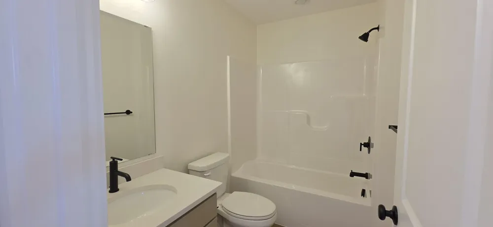 97 SW Fireside Drive SW #13 Walker City, MI 49534