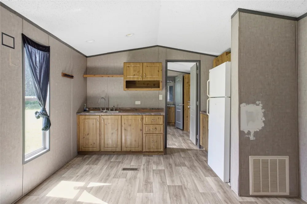 740 E Marshall Avenue Cooper, TX 75432