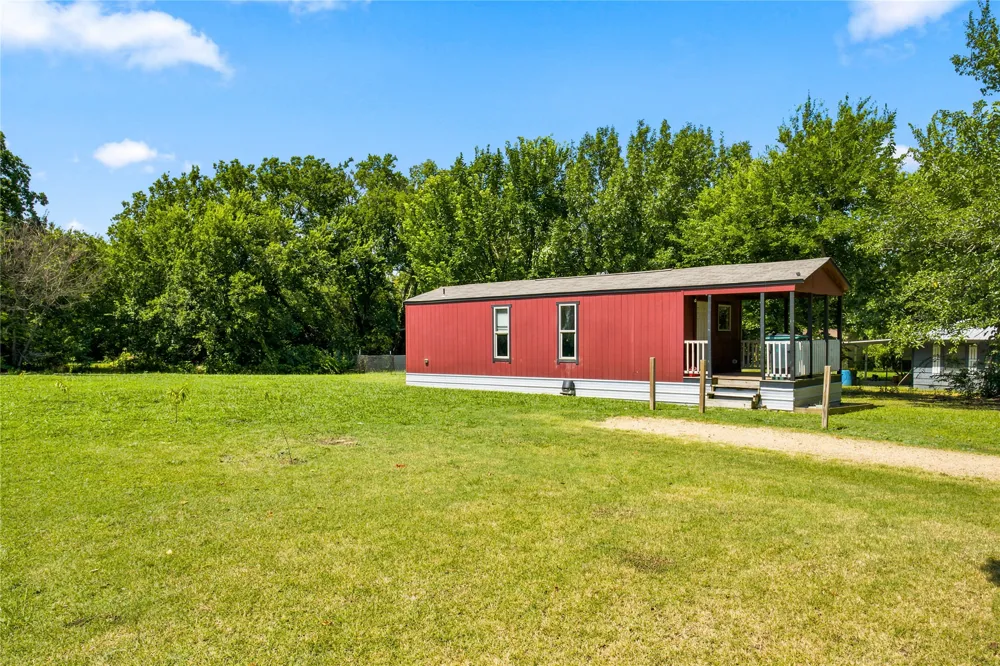 740 E Marshall Avenue Cooper, TX 75432