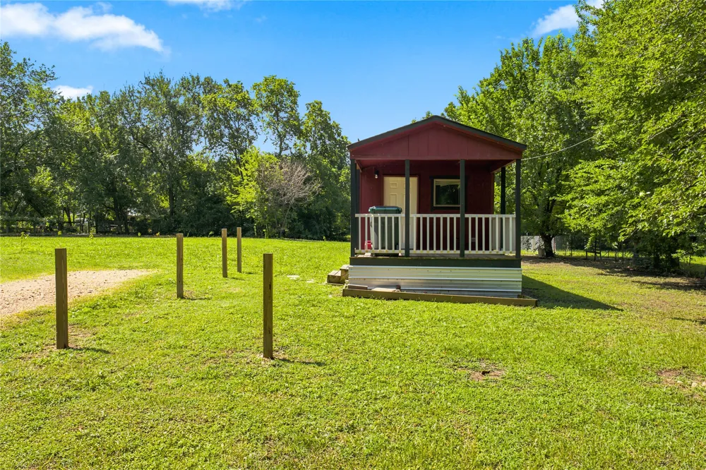 740 E Marshall Avenue Cooper, TX 75432